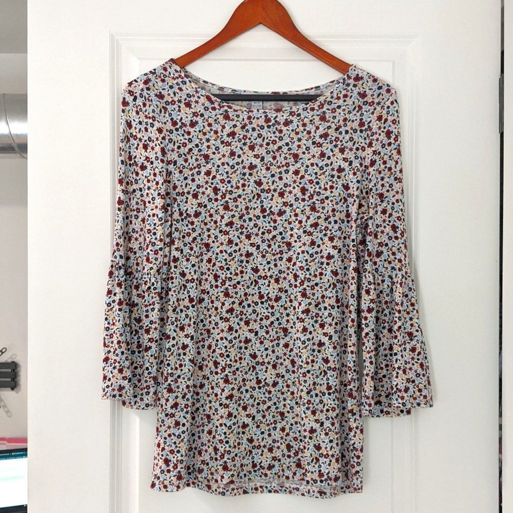 Floral Bell-Sleeve Top